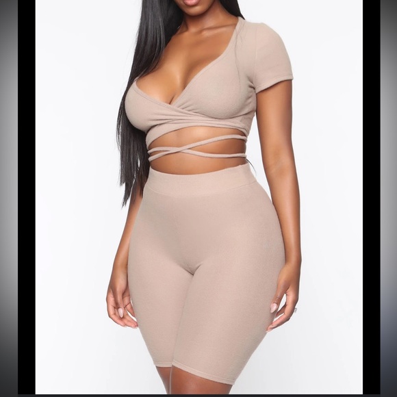 All Tied Up Biker Capri Short Set Mocha Large Fashion Nova Sexy Stretch Wrap Top - Picture 1 of 11